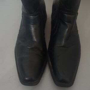 Black kohls Brand Boots (size13 Med)